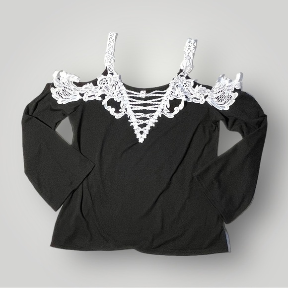 Amy Fashion Tops - Amy Fashion Black Top with White Lace